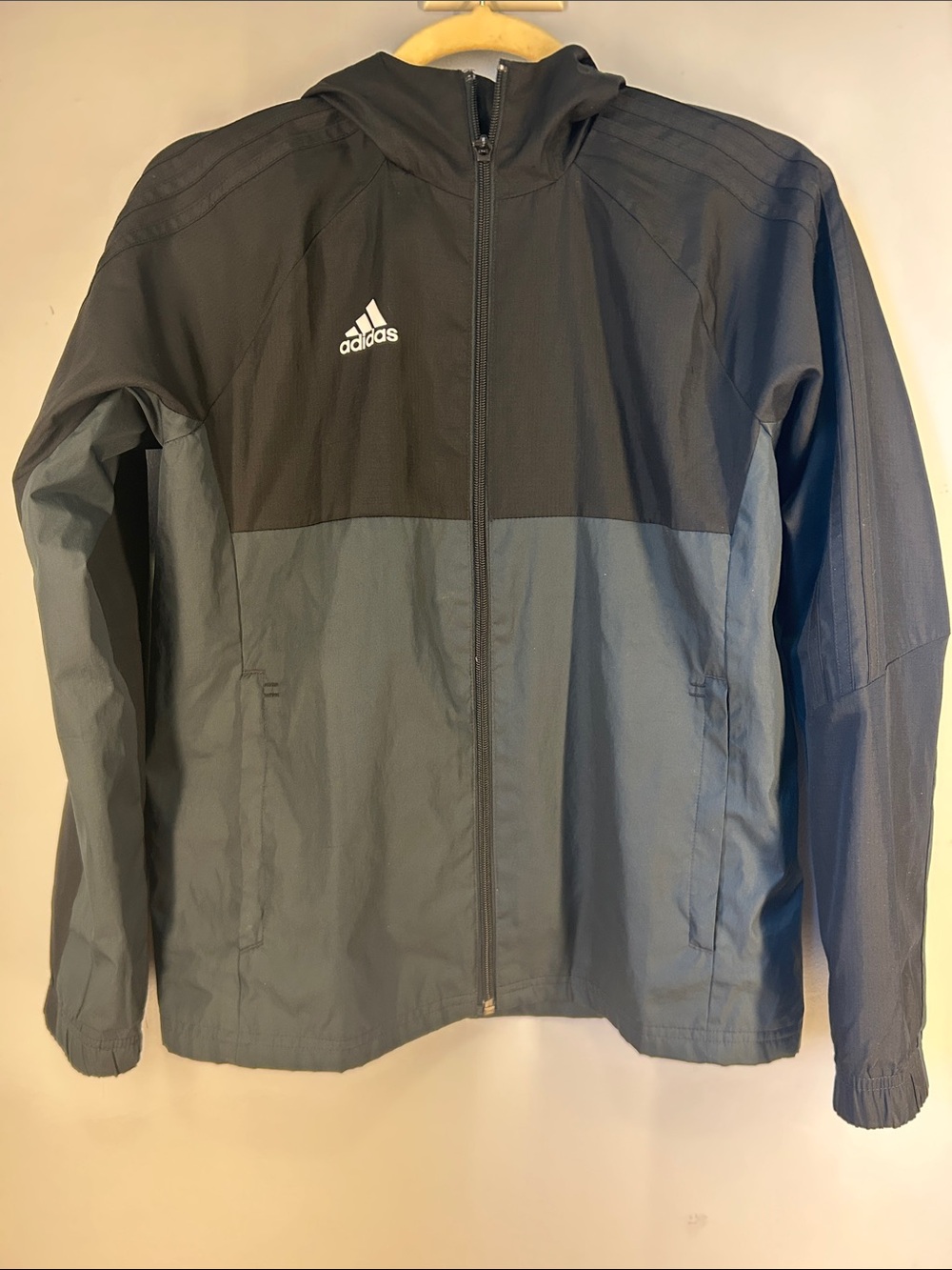 Adidas Kids Hooded Colorblock Windbreaker - Black & Gray